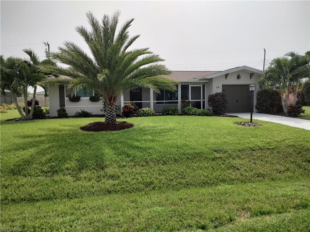 124 SE 45th ST CAPE CORAL, FL 33904