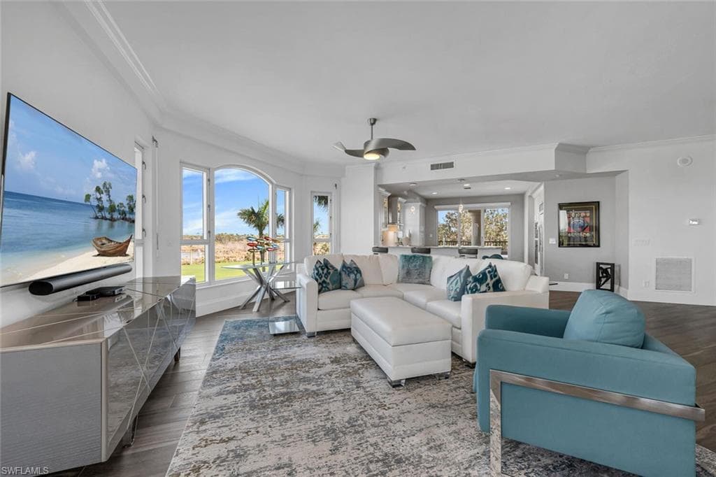 4811 Island Pond CT 305 BONITA SPRINGS, FL 34134