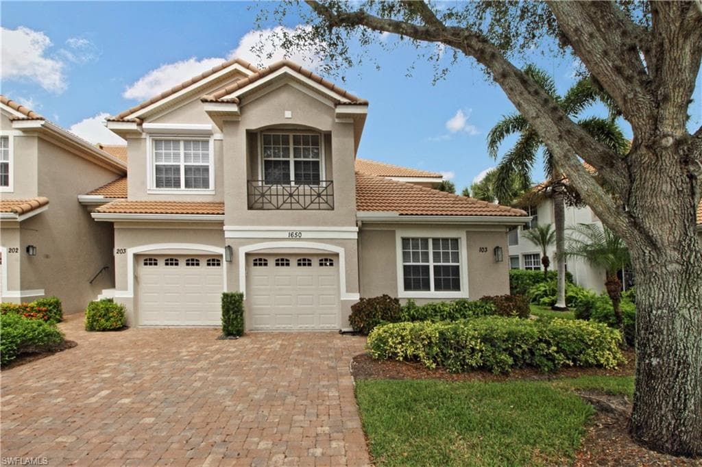 1650 Winding Oaks WAY 3-103 NAPLES, FL 34109