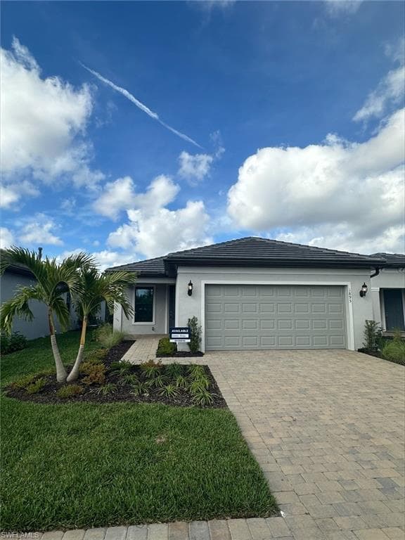 1895 Mesa LN NAPLES, FL 34120