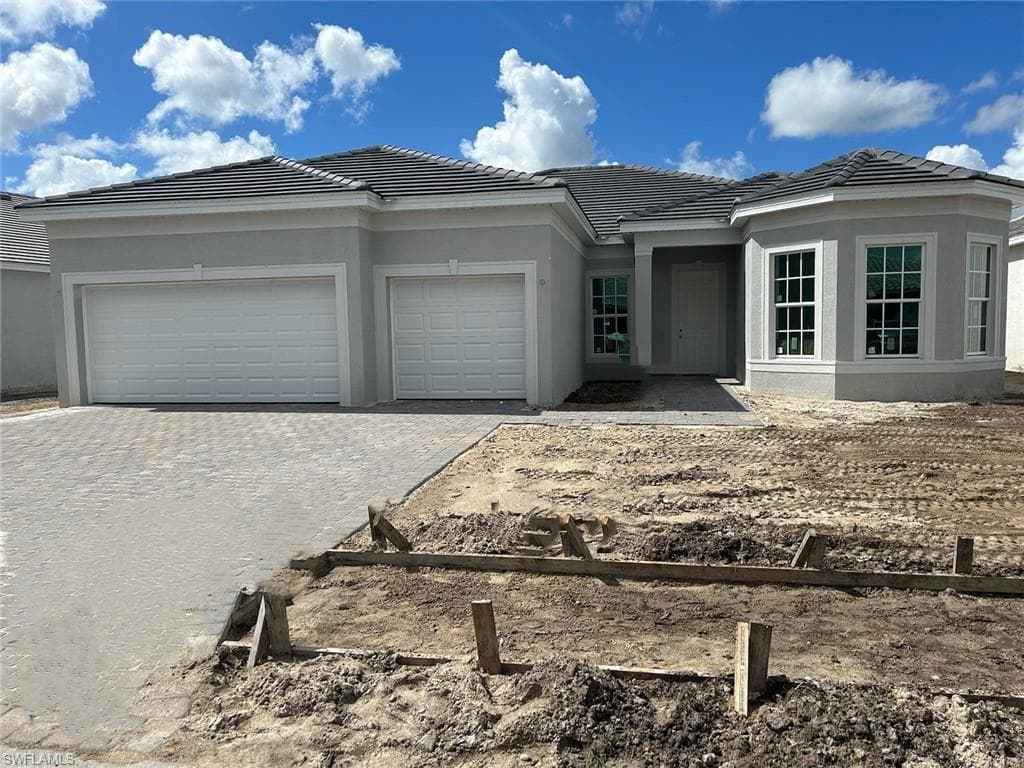 7540 Paradise Tree DR NORTH FORT MYERS, FL 33917