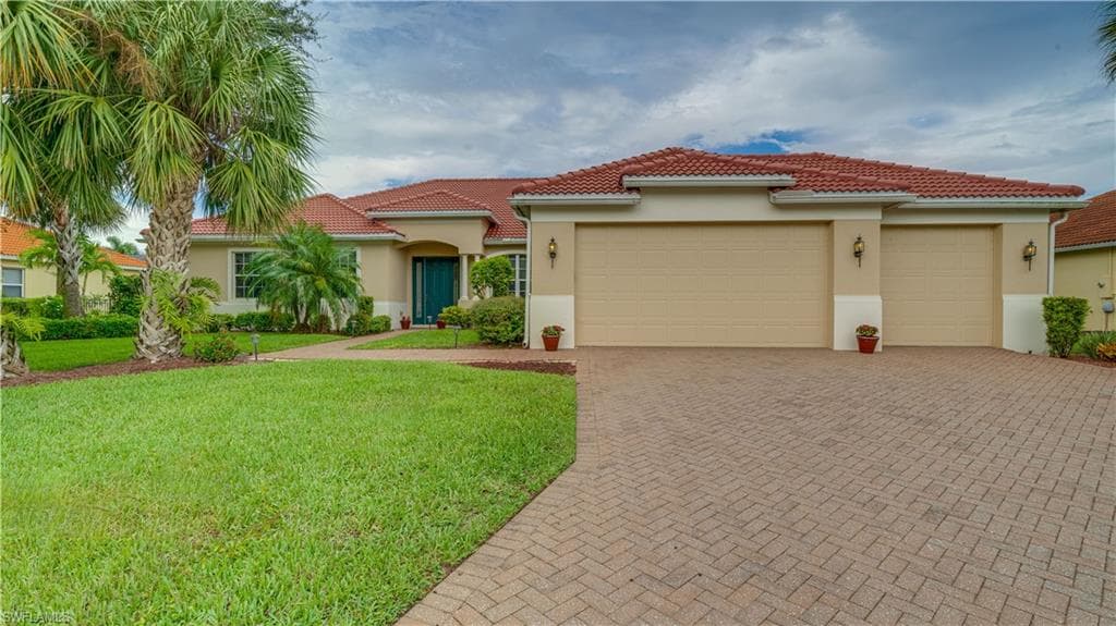 12059 Hidden Links DR FORT MYERS, FL 33913