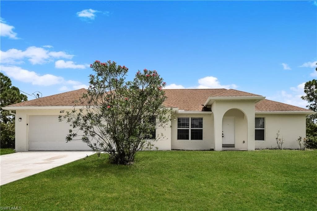 427 Lambda AVE S LEHIGH ACRES, FL 33974