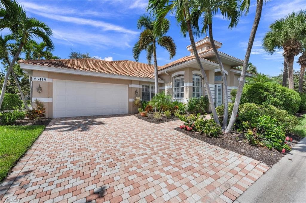 25419 Galashields CIR BONITA SPRINGS, FL 34134