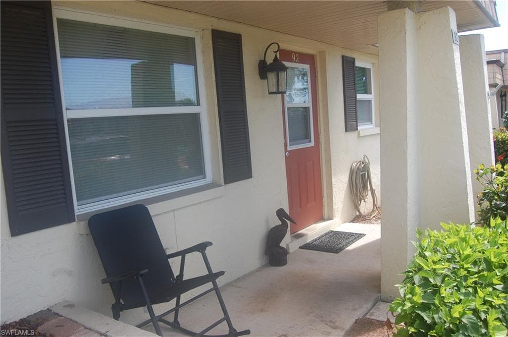 92 Pioneer CT FORT MYERS, FL 33919