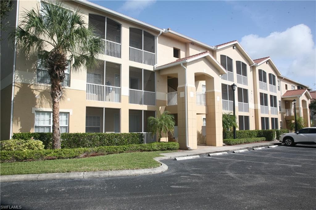 9035 Colby DR 2316 FORT MYERS, FL 33919