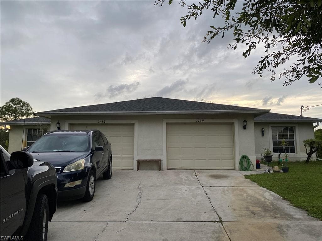 2134-2136 Armour RD LEHIGH ACRES, FL 33973