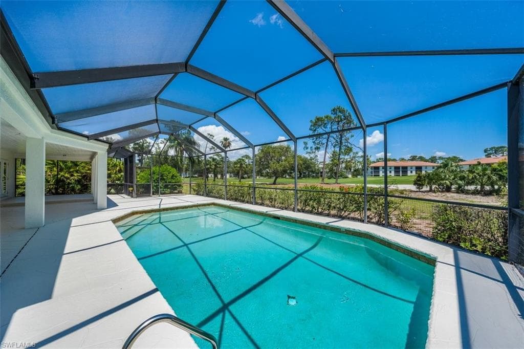 156 Palmetto Dunes CIR NAPLES, FL 34113