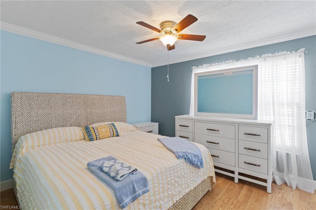 1512 Cape Coral PKWY W 101 CAPE CORAL, FL 33914
