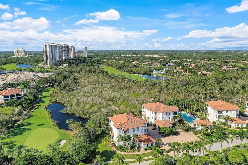 4730 Colony Villas DR 802 BONITA SPRINGS, FL 34134