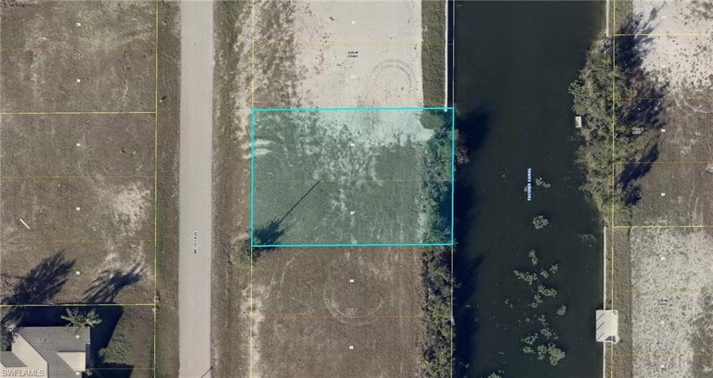 2019 1ST AVE CAPE CORAL, FL 33909