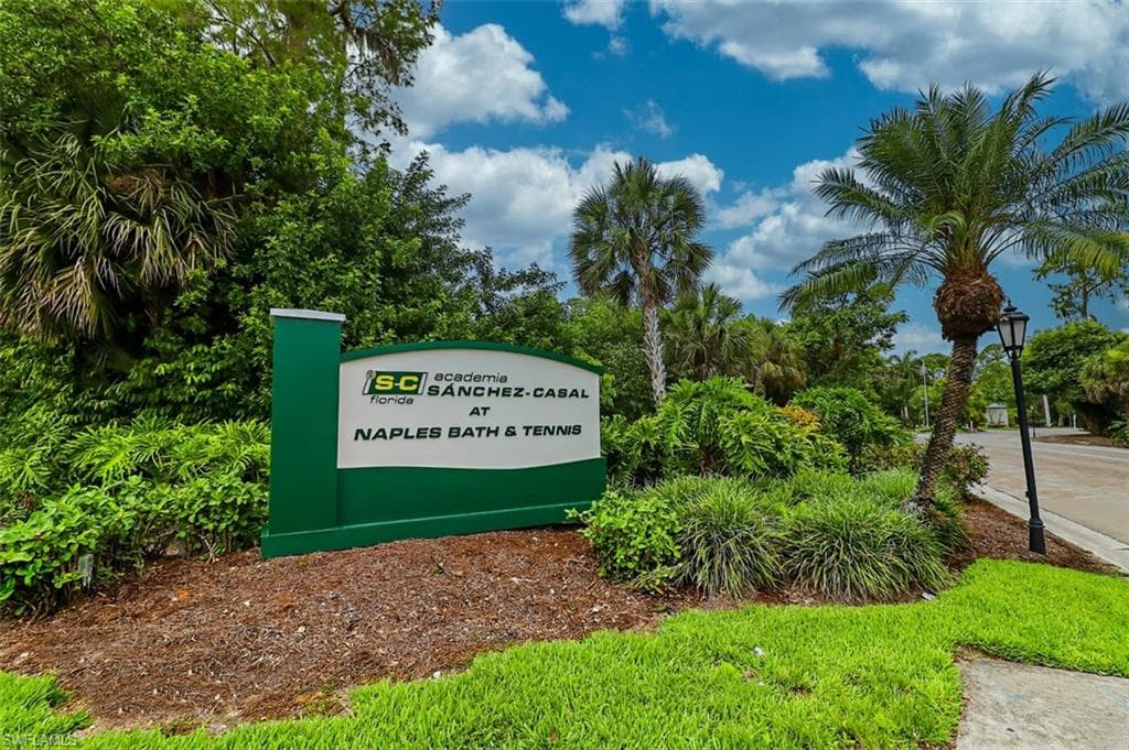 21 Bob O Link CT 21B NAPLES, FL 34105
