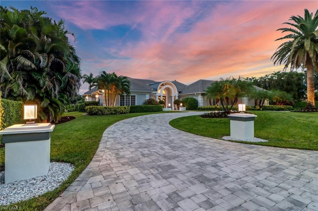 4287 Pond Apple DR S NAPLES, FL 34119