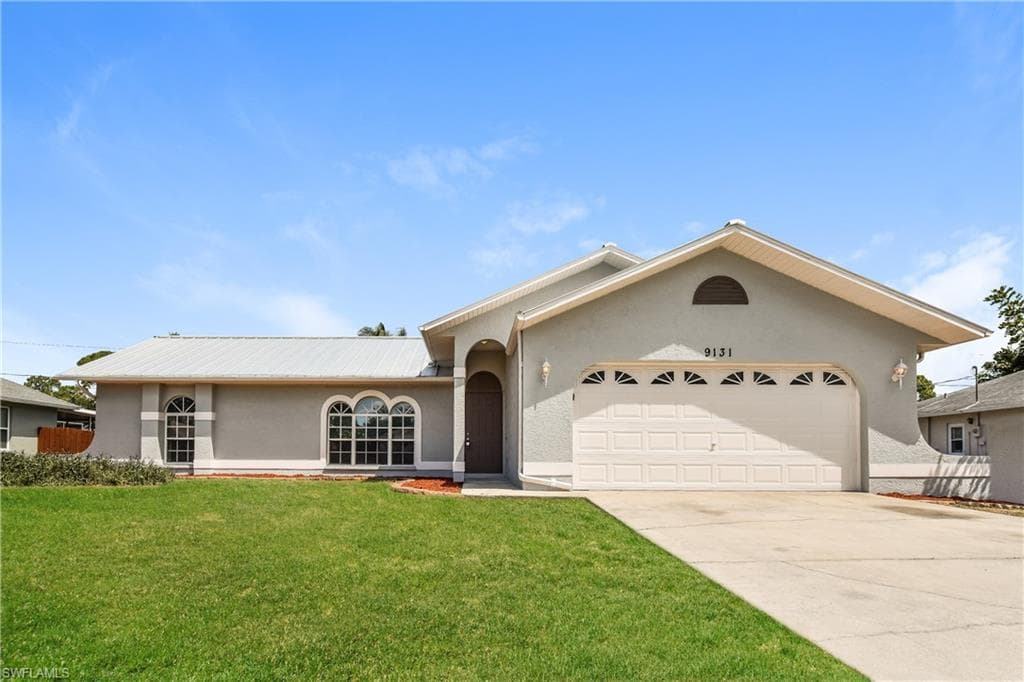 9131 Henry RD FORT MYERS, FL 33967