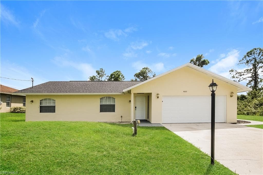 4003 3rd ST W LEHIGH ACRES, FL 33971