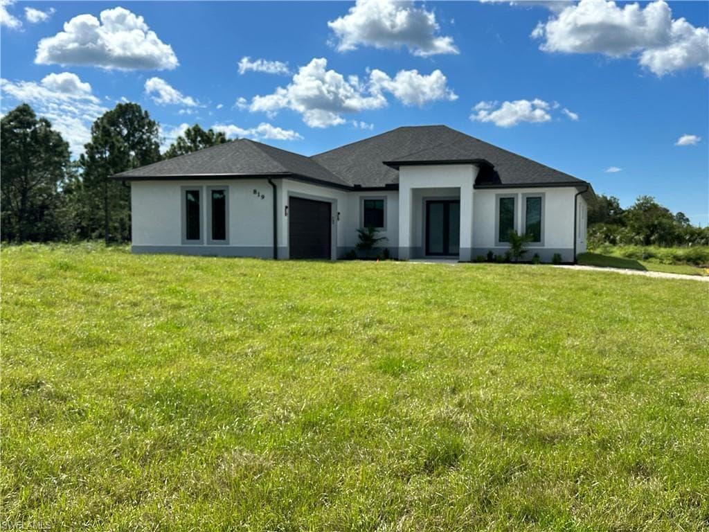 819 14th ST NE NAPLES, FL 34120