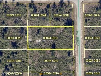 521 Johns AVE LEHIGH ACRES, FL 33972