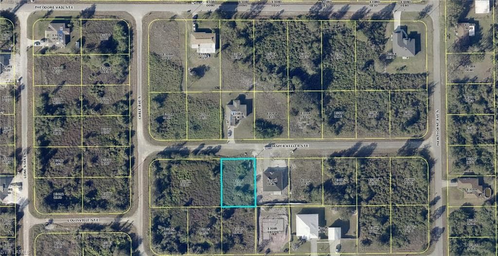 850 Jasper Keller ST E LEHIGH ACRES, FL 33974