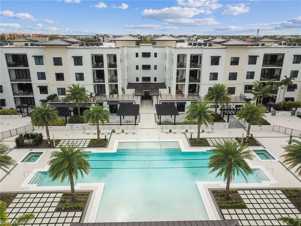1125 Central AVE 375 NAPLES, FL 34102
