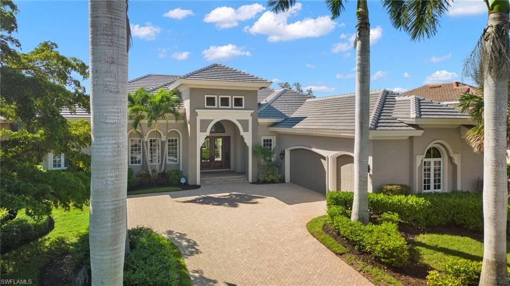 6810 Mossy Glen DR FORT MYERS, FL 33908