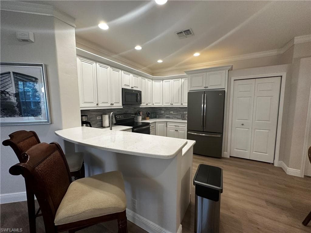 8837 E Bay CIR FORT MYERS, FL 33908