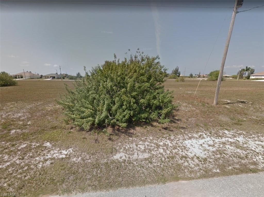 2840 NW 45th AVE CAPE CORAL, FL 33993