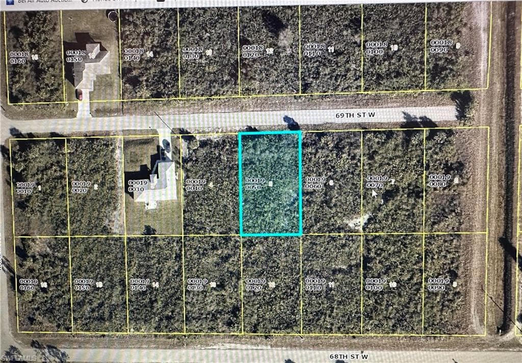2907 69th ST W LEHIGH ACRES, FL 33971