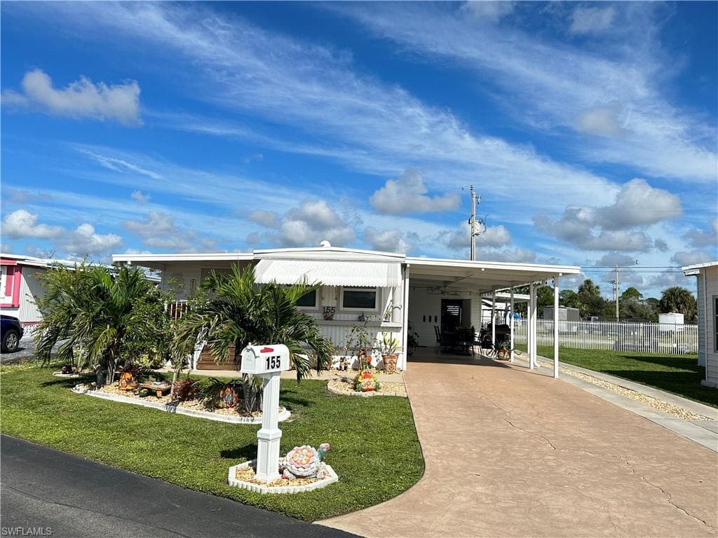 155 Overland TRL NORTH FORT MYERS, FL 33917