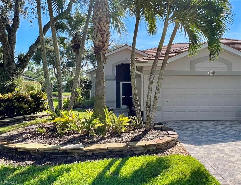 8838 Naples Heritage DR E-5 NAPLES, FL 34112
