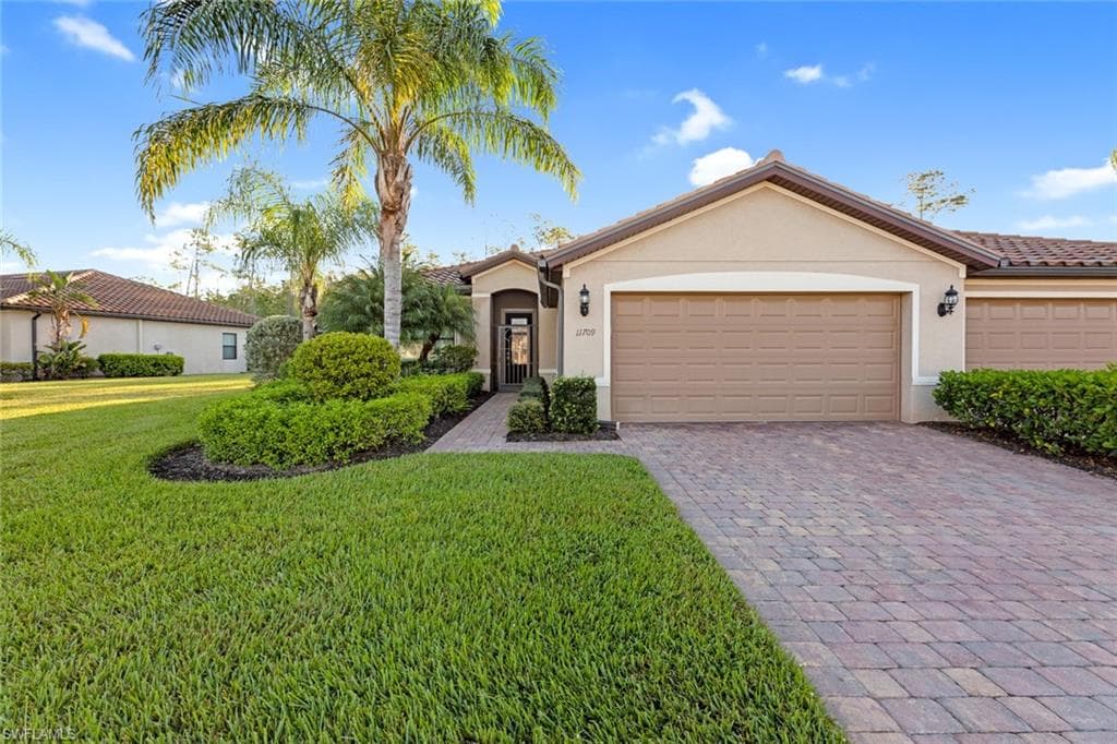 11709 Avingston TER FORT MYERS, FL 33913
