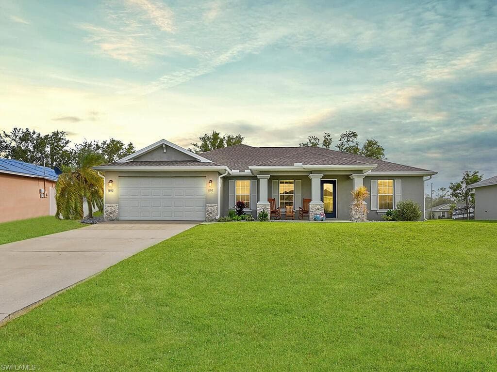 1702 NW 26th ST CAPE CORAL, FL 33993