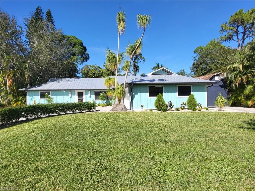 3440 Cartwright CT BONITA SPRINGS, FL 34134