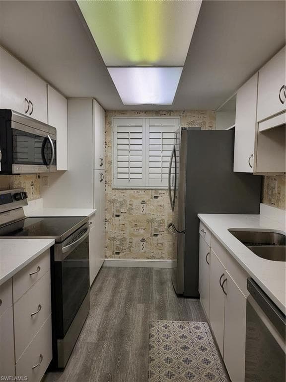 900 8th AVE S 204 NAPLES, FL 34102