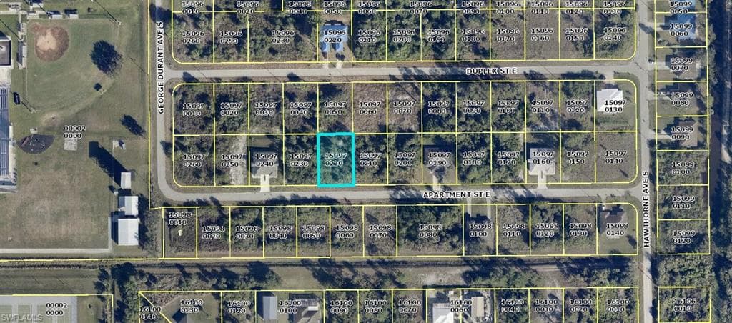 851-853 Apartment ST E LEHIGH ACRES, FL 33974