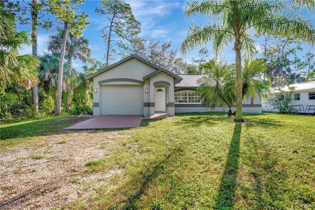 140 18th ST NE NAPLES, FL 34120