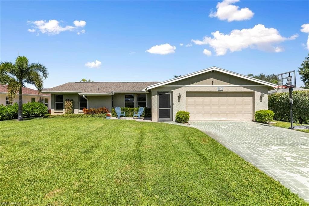 243 Willowick DR NAPLES, FL 34110