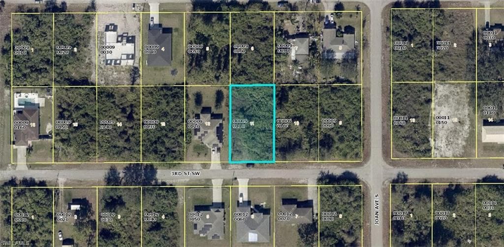 3004 3rd ST SW LEHIGH ACRES, FL 33976