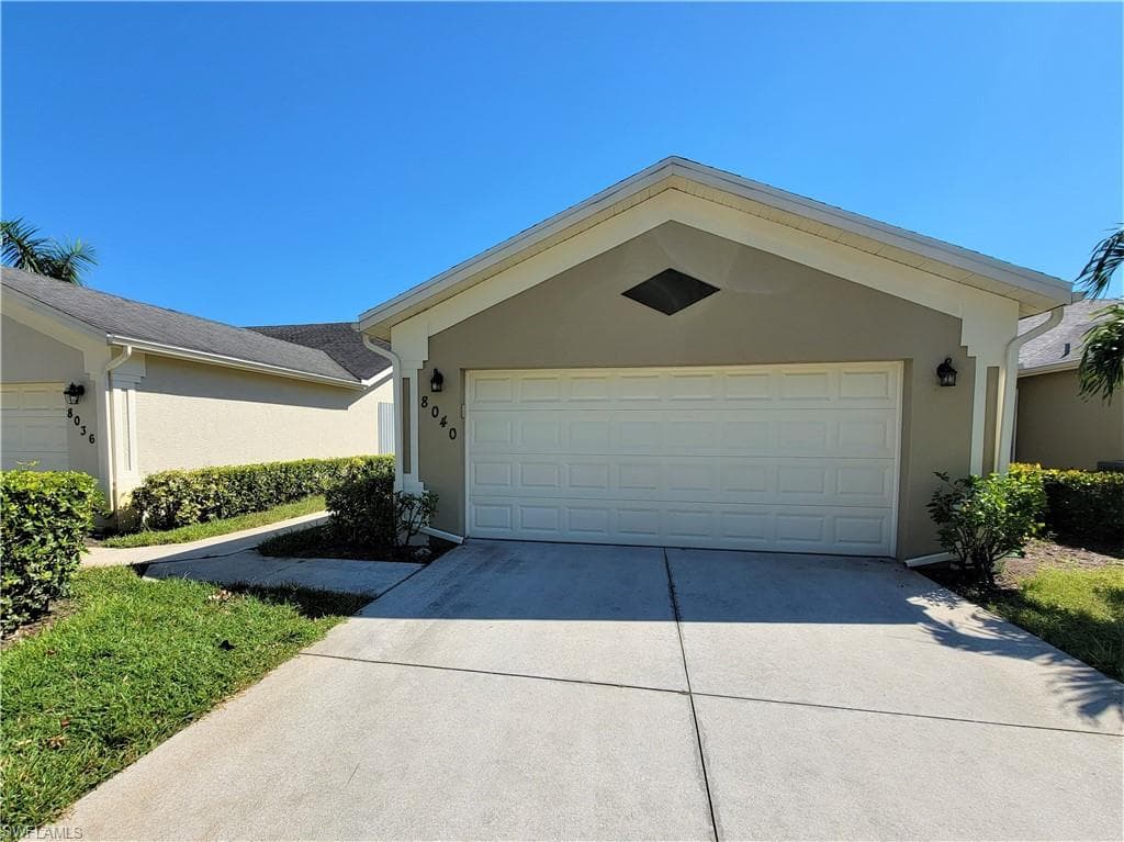 8040 Sivon WAY NAPLES, FL 34119