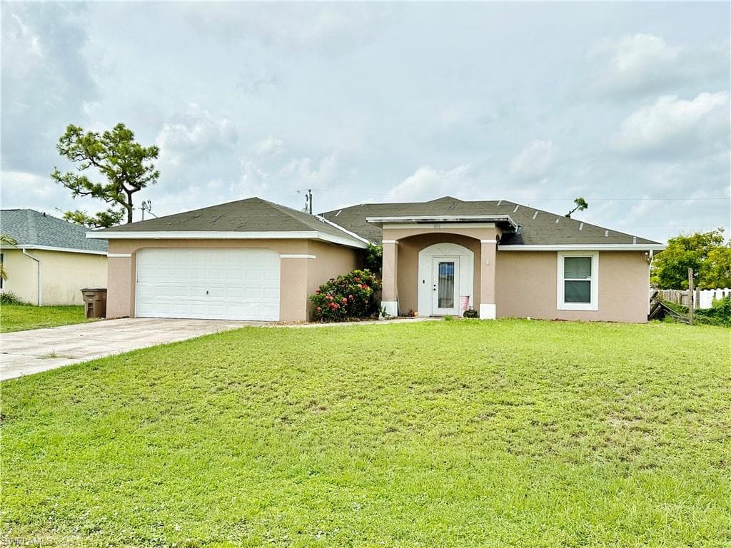 2516 SW 11th CT CAPE CORAL, FL 33914