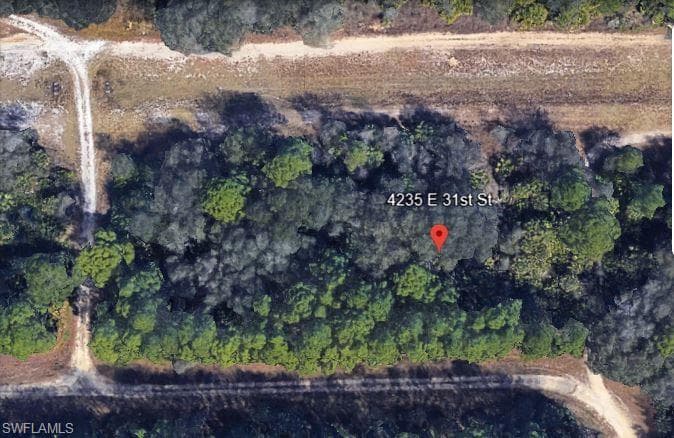 4235 E 31st ST ALVA, FL 33920