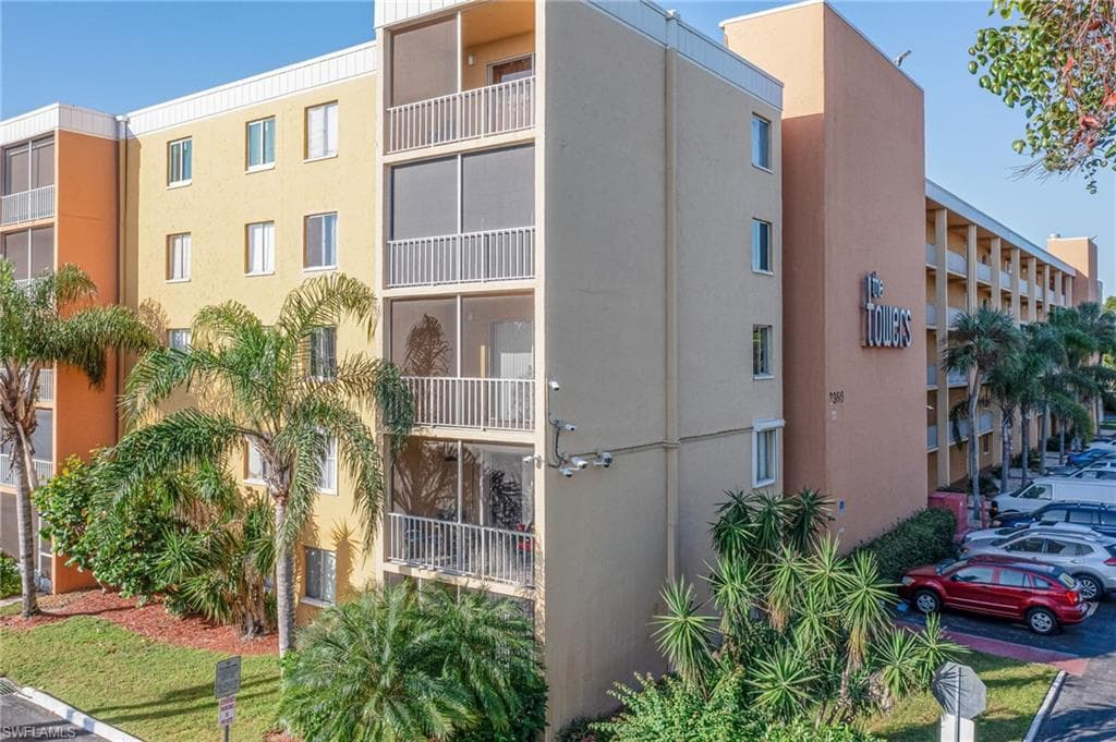 2366 E Mall DR 117 FORT MYERS, FL 33901