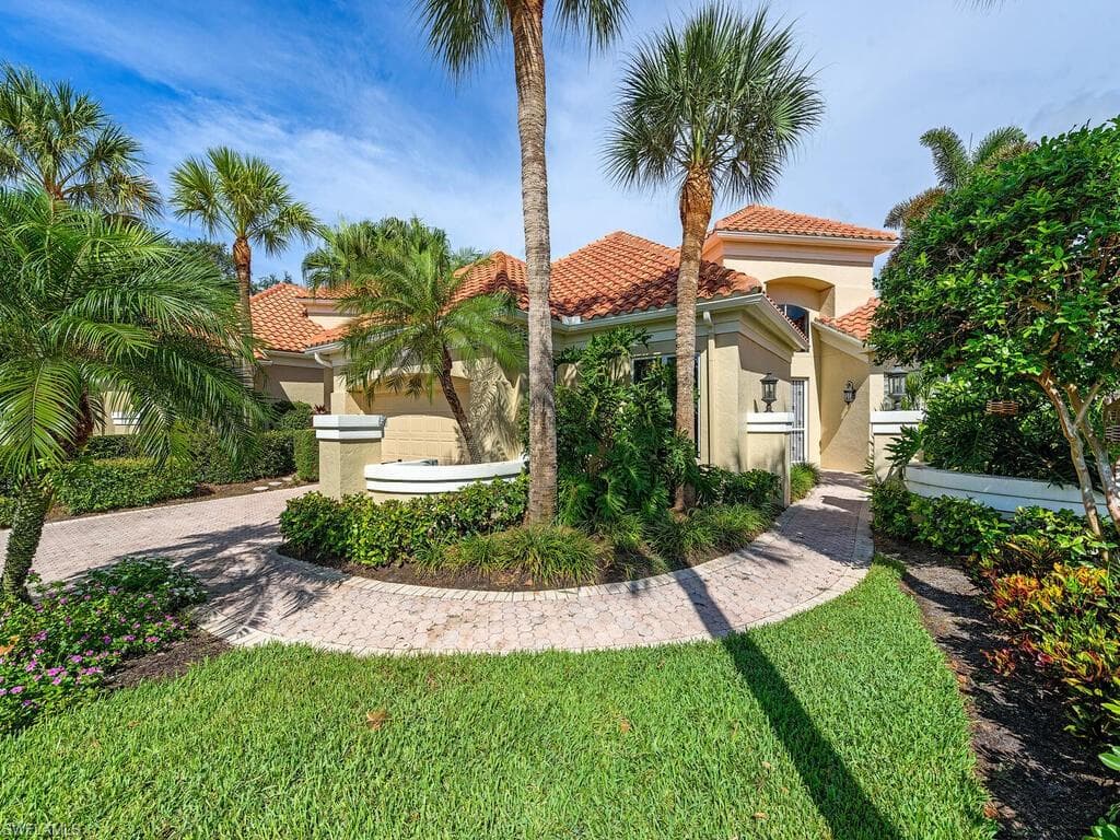 3450 Riviera Lakes CT BONITA SPRINGS, FL 34134