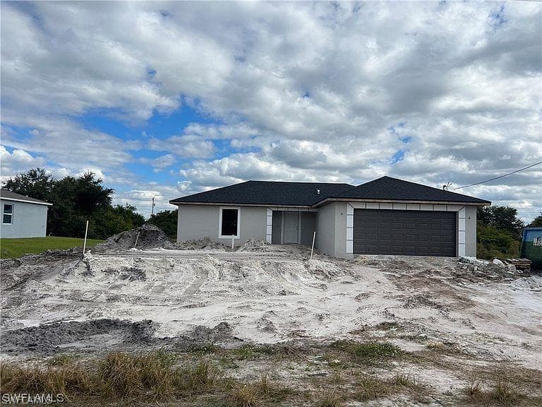 120 Corry AVE S LEHIGH ACRES, FL 33974