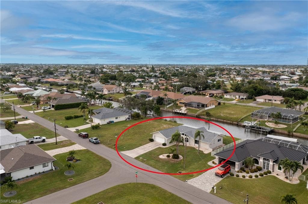 1219 SE 16th ST CAPE CORAL, FL 33990
