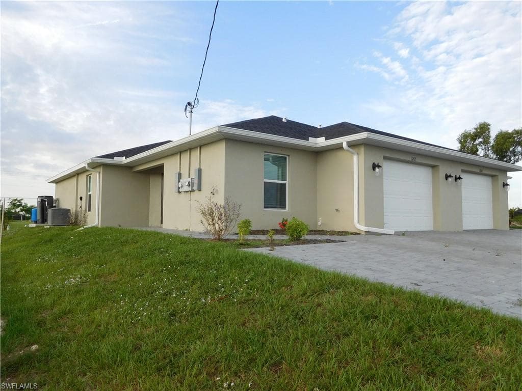 1212 NW 16th TER CAPE CORAL, FL 33993