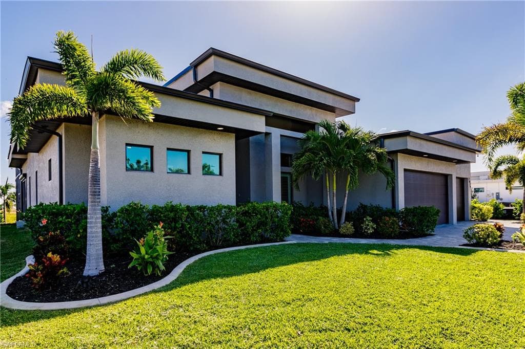 2829 SW 17th PL CAPE CORAL, FL 33914