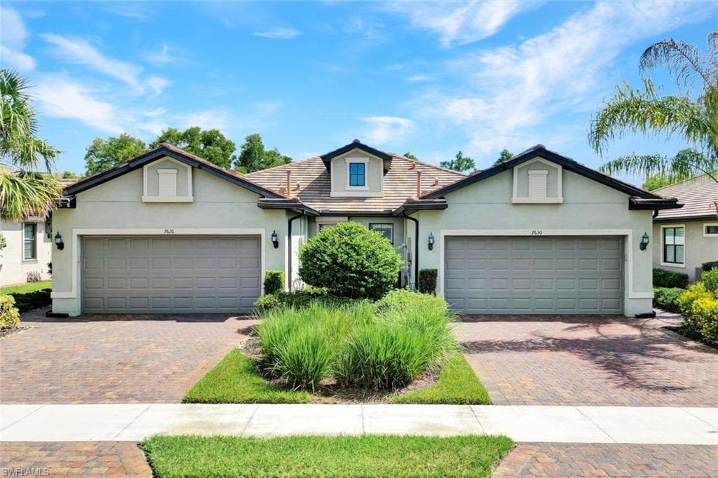 7630 Jacaranda LN NAPLES, FL 34114