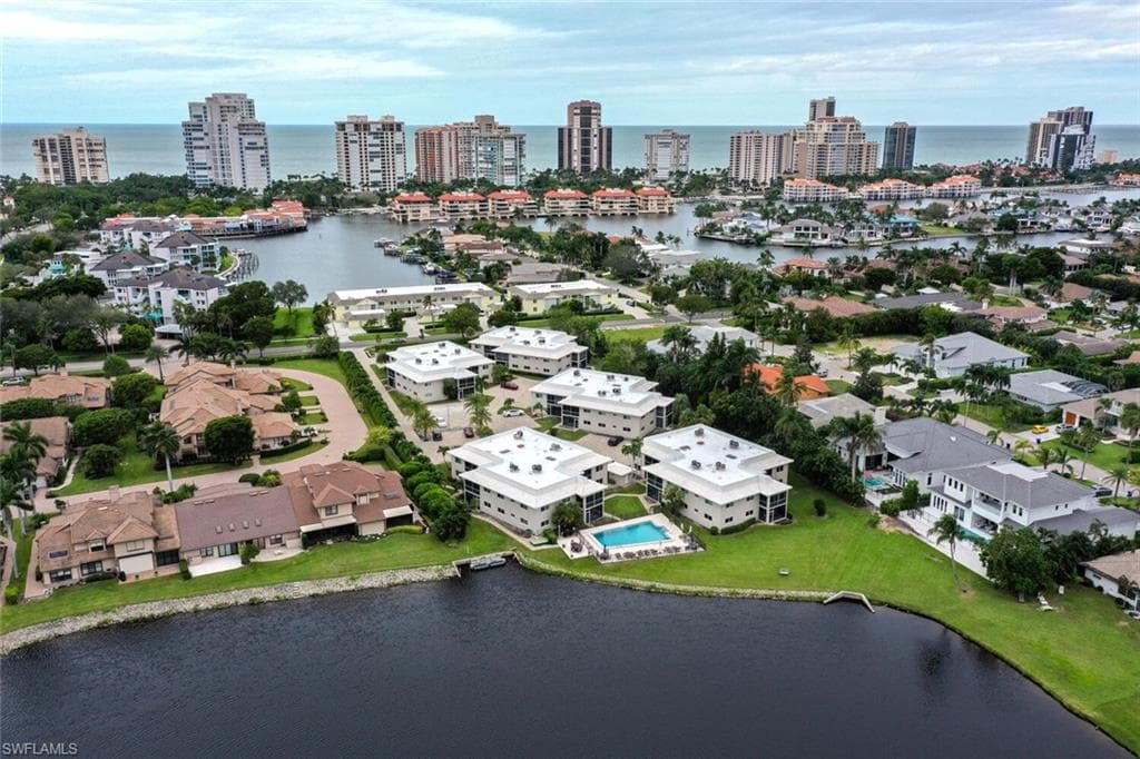4140 Crayton RD D1 NAPLES, FL 34103