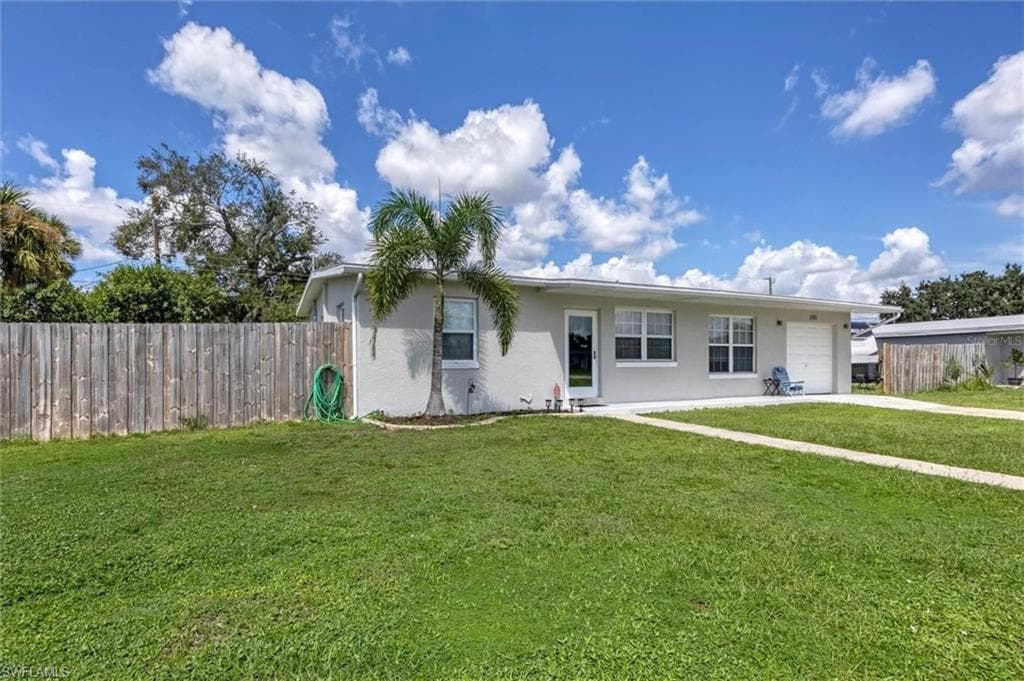 2185 Ednor ST PORT CHARLOTTE, FL 33952