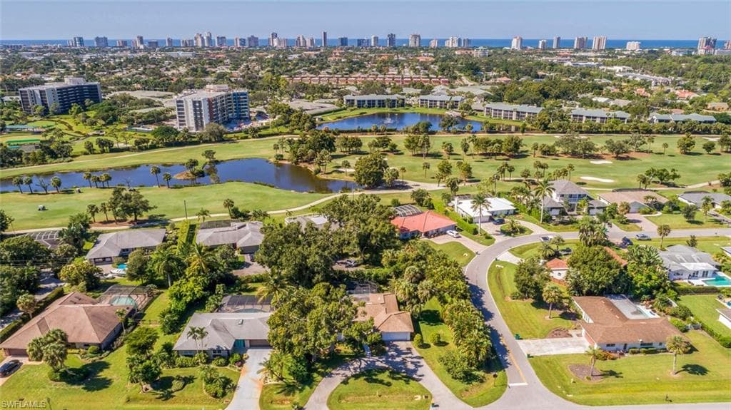 277 Burning Tree DR NAPLES, FL 34105